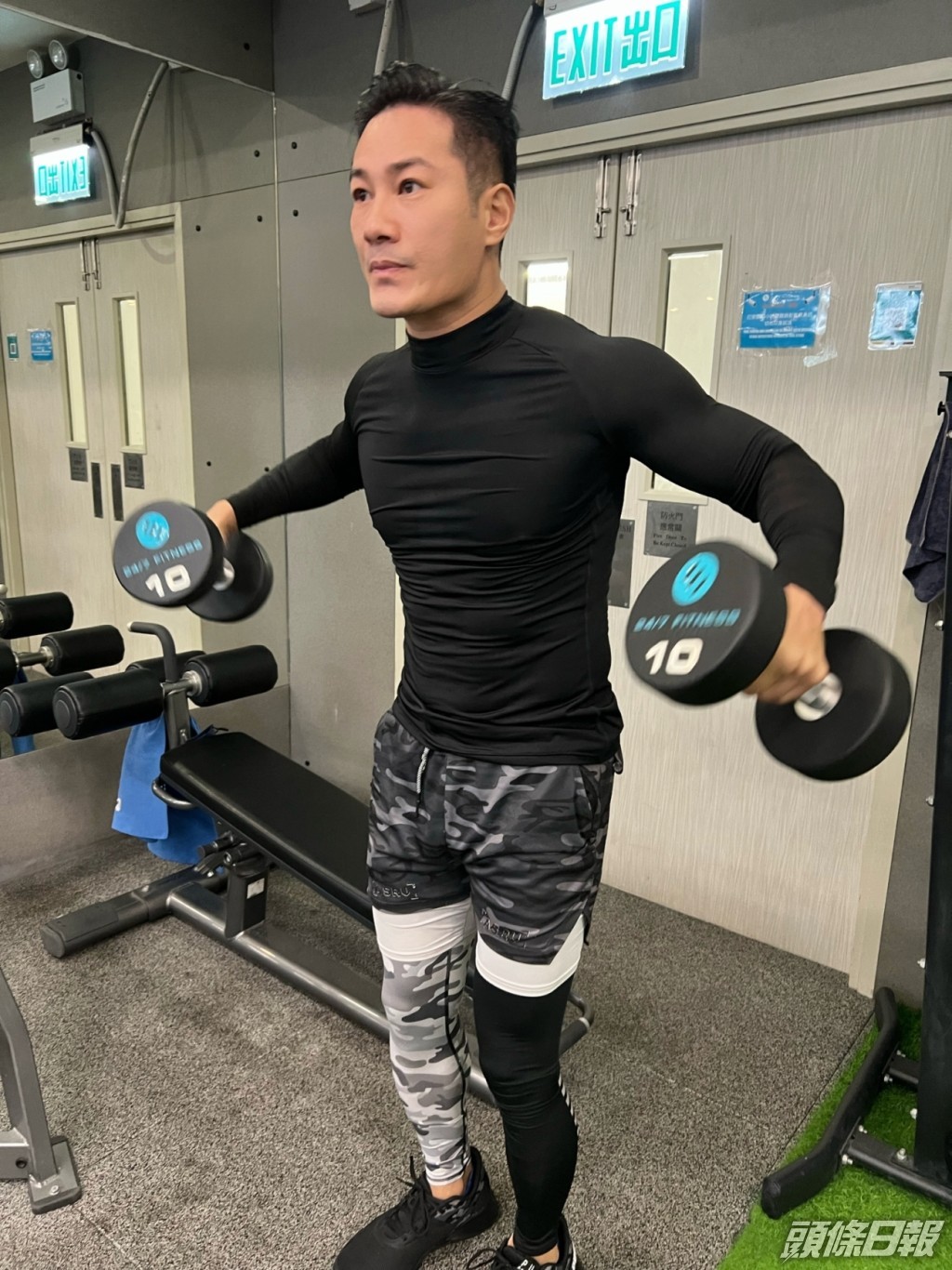 黃竣鋒一直害怕破相，以及傷口復原後的容貌。